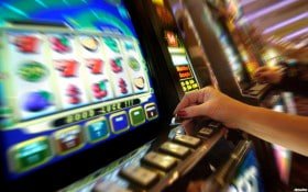 Ilustrasi komunitas rubikslot yang mendukung prinsip responsible gaming secara aktif